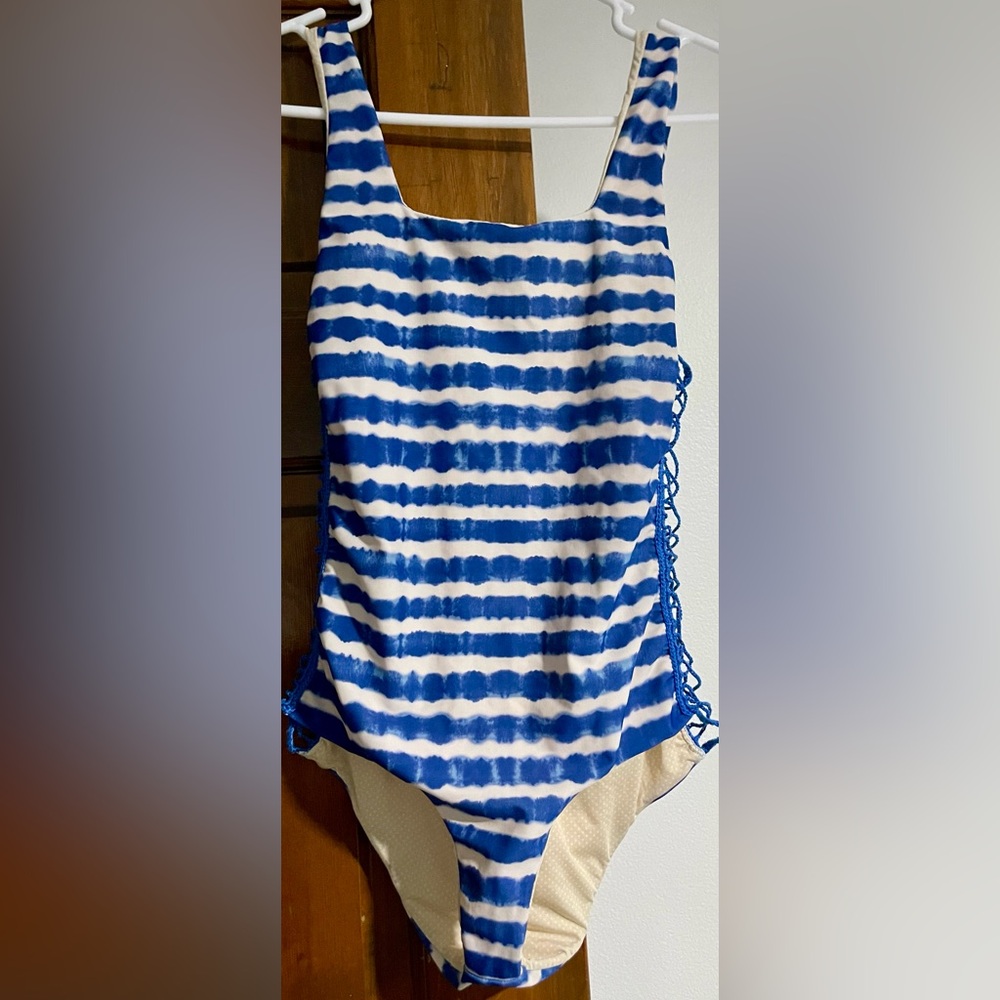 Acacia Bordeaux Crochet One Piece Medium